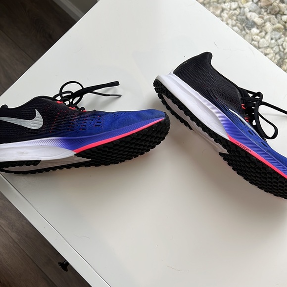 Nike Zoom Elite 9 Size 8 Running Shoes - Picture 4 of 4